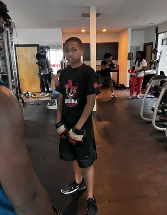 Original Athlete Tee